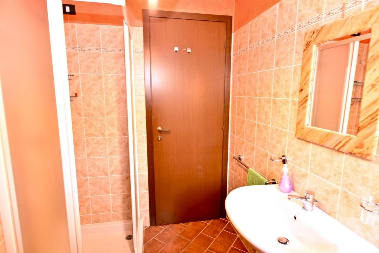 Holiday Apartment Albachiara 타베르놀라 베르가마스카 외부 사진